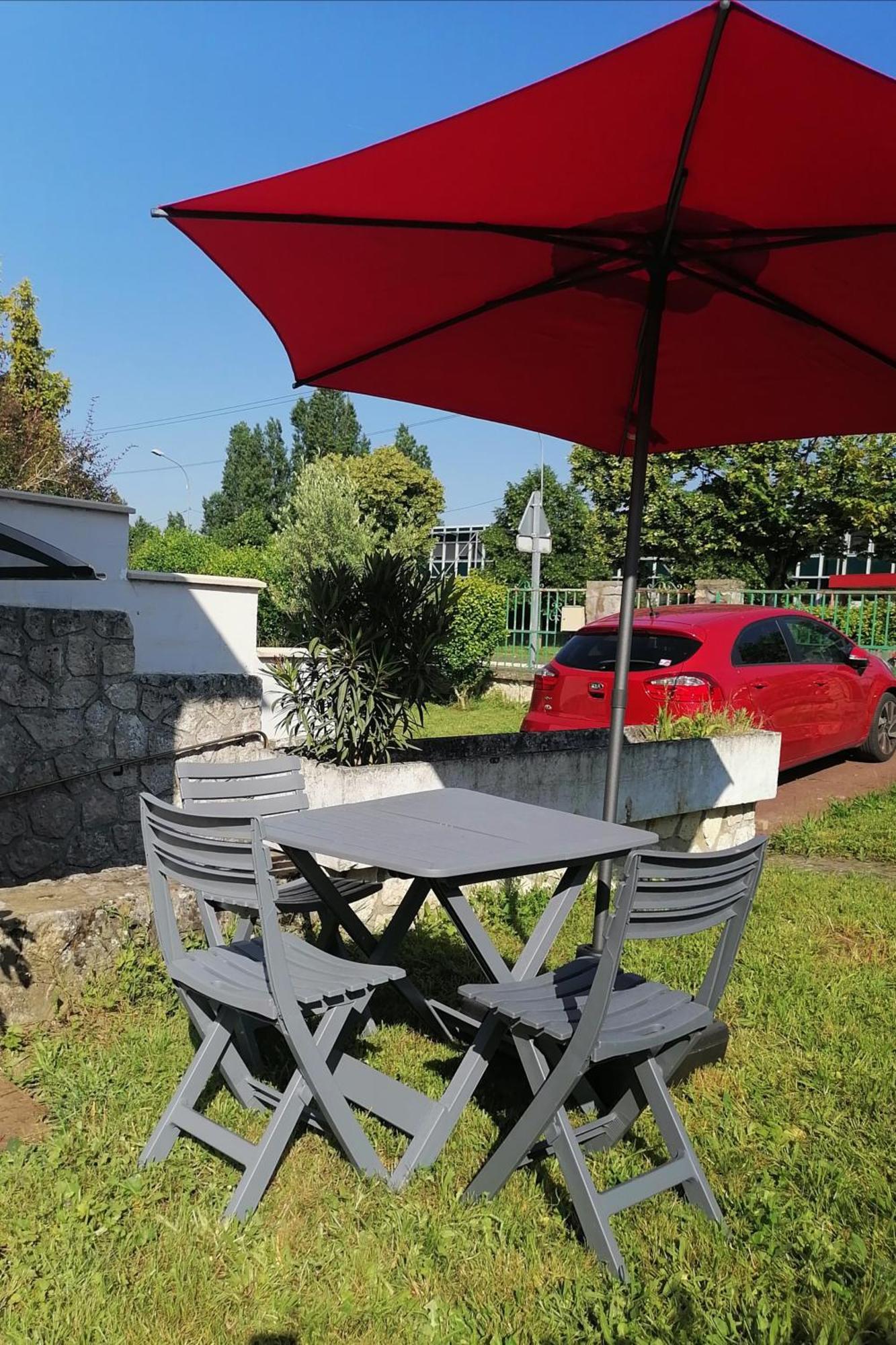 Appartement Cosy Le Lys Vert A 40Mn De Paris Dammarie-les-Lys Exterior photo