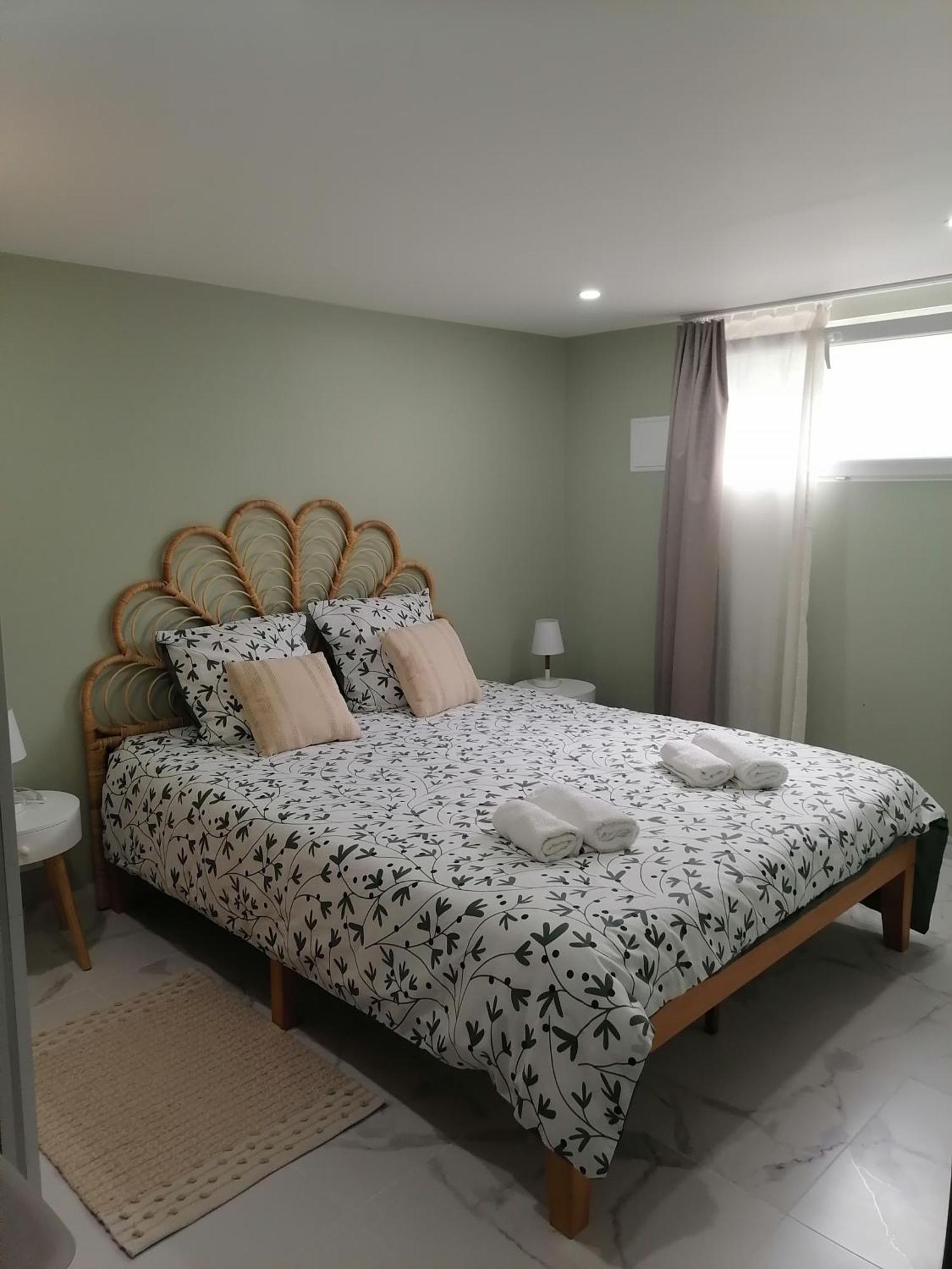 Appartement Cosy Le Lys Vert A 40Mn De Paris Dammarie-les-Lys Exterior photo